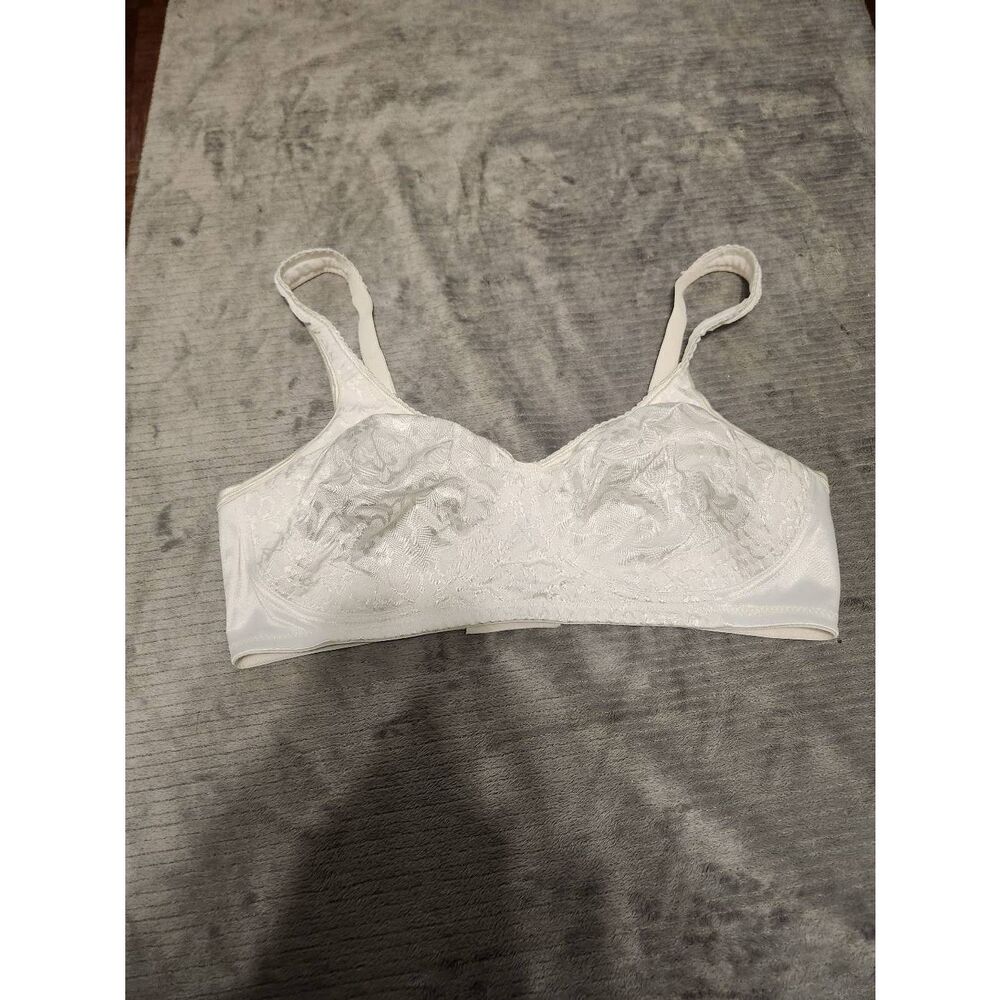 Playtex 18 Hour Ultimate Lift & Support Wireless Bra 4745 Size 40C White